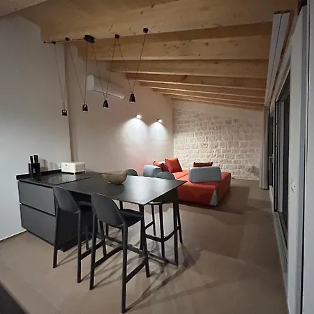 Holiday home Dimora La Zagara *